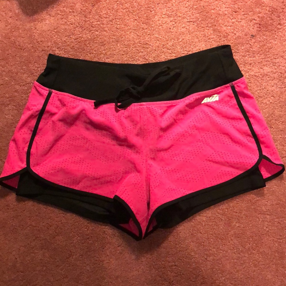 Avia Shorts